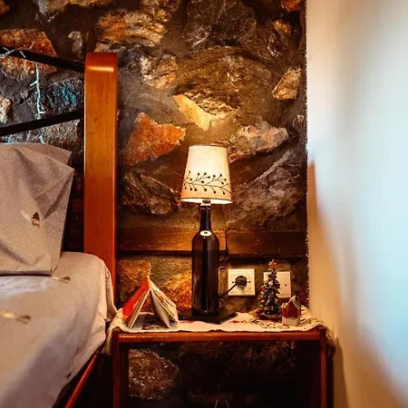 Chalet E L Chalet. A Cosy Mountain Retreat. Agios Athanasios (Pella)