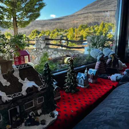 E L Chalet. A Cosy Mountain Retreat. * Agios Athanasios (Pella)